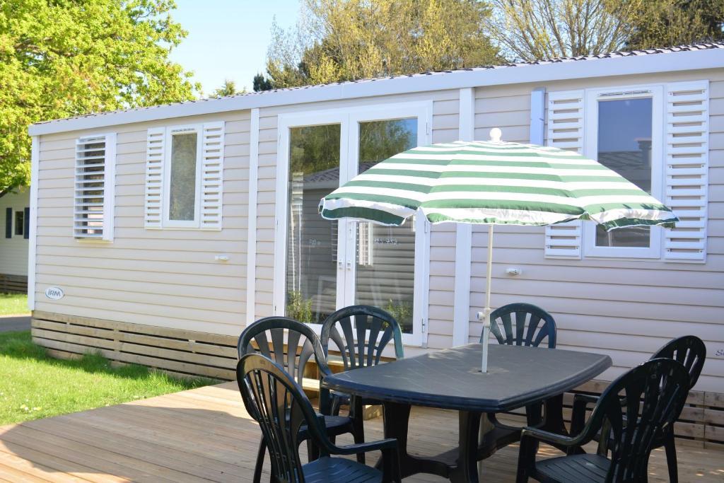 Camping La Touesse Saint-Lunaire Rom bilde